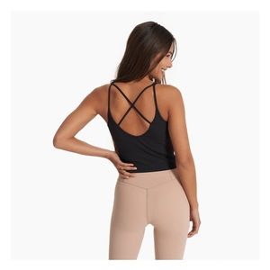 Vuori rib crop tank in black